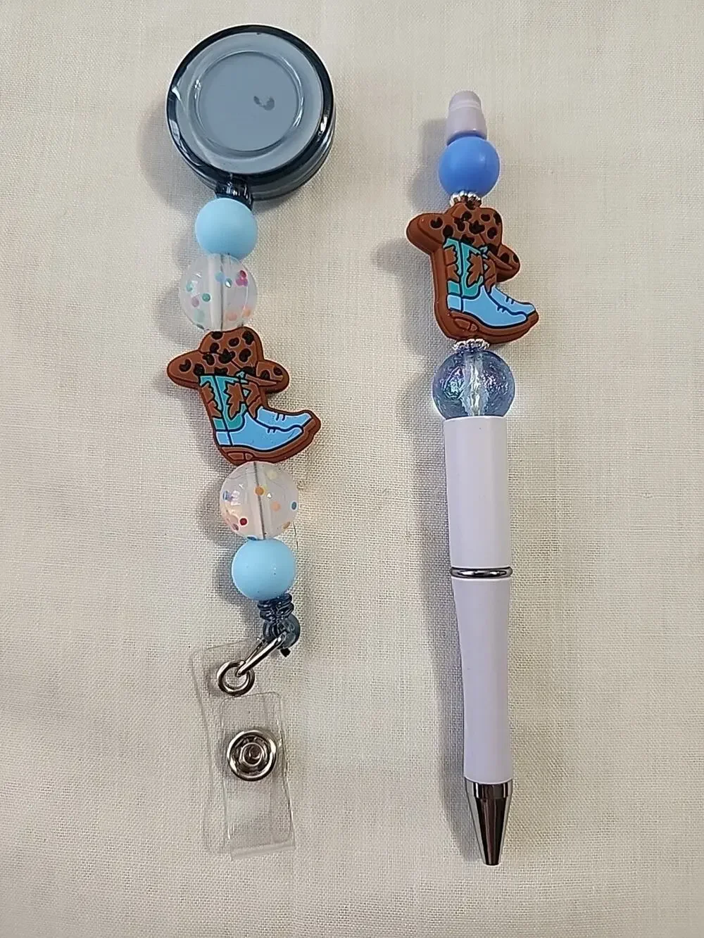Bead Pen & Badge Reel Combo Blue & Brown Cowgirl Boot